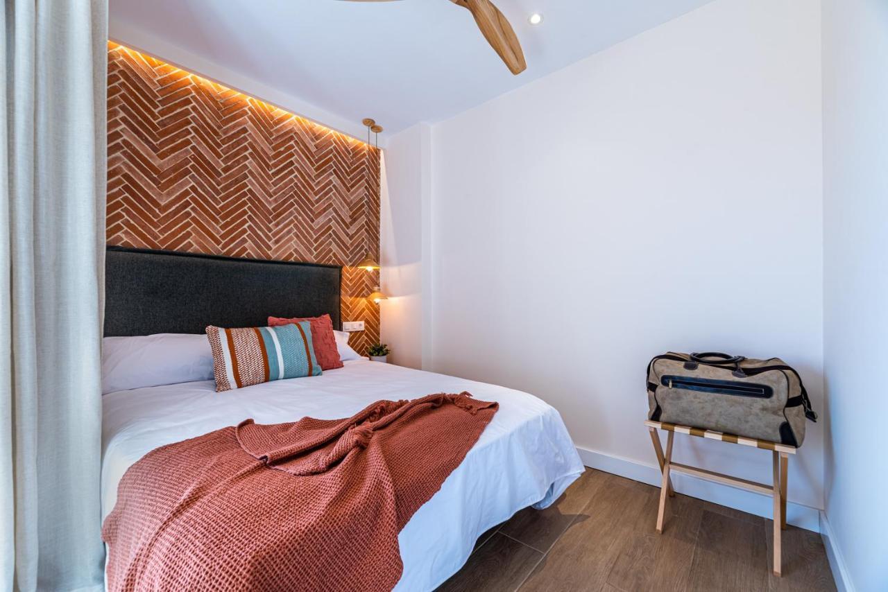 Vestal Suites Domo Cambrils Exterior photo